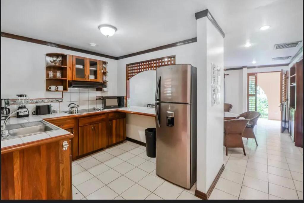 Lovely Condo Manuel Antonio Exterior photo